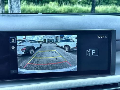 Used 2025 Hyundai Tucson SEL FWD image 19