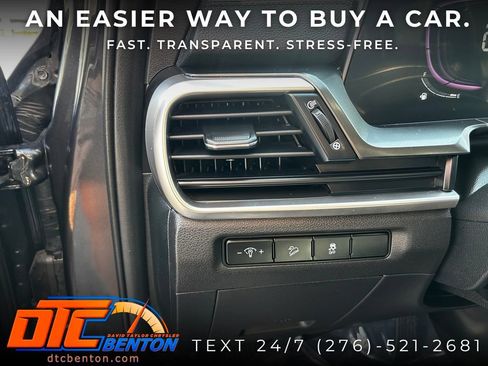 Used 2024 Kia Telluride LX AWD/4WD image 12