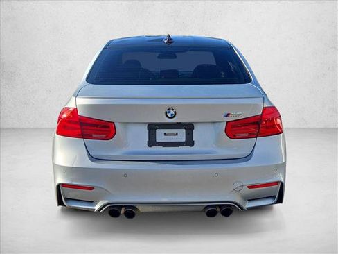 Used 2016 BMW M3 RWD image 6