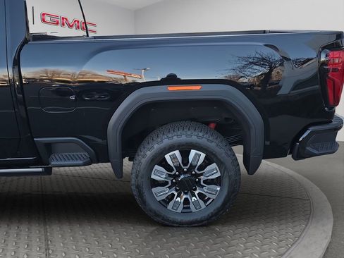 New 2025 GMC Sierra 2500 Denali w/ Denali Reserve Package image 34