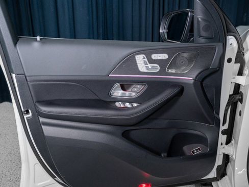 New 2026 Mercedes-Benz GLS 450 4MATIC image 13