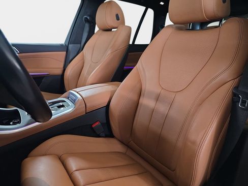 Used 2022 BMW X5 sDrive40i w/ M Sport Package RWD image 17