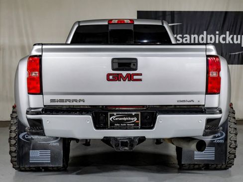 Used 2018 GMC Sierra 3500 Denali w/ Duramax Plus Package image 9