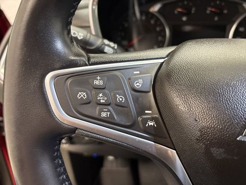 Used 2018 Chevrolet Equinox Premier AWD/4WD image 23