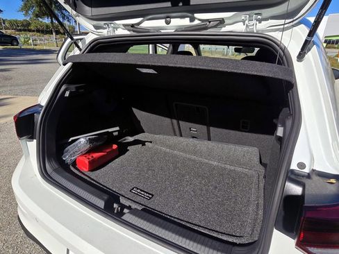 New 2026 Volkswagen GTI SE image 26