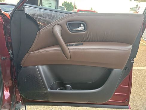 Used 2024 Nissan Armada Platinum w/ Captain's Chairs Package image 24