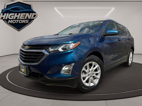 Used 2020 Chevrolet Equinox LT image 2