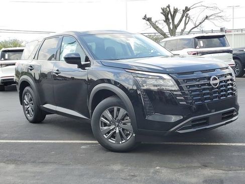 New 2026 Nissan Pathfinder S image 35