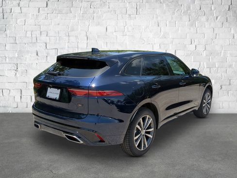New 2026 Jaguar F-PACE R-Dynamic S image 6