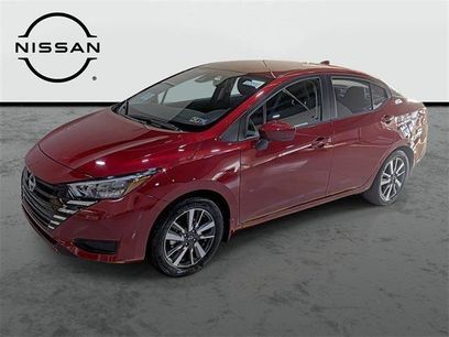 Used 2025 Nissan Versa SV w/ Trunk Package