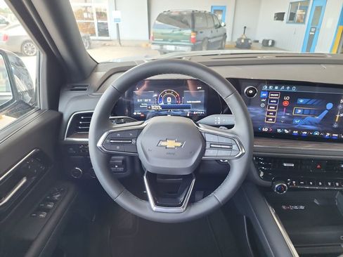 New 2026 Chevrolet Suburban Premier w/ Sun And Tow Package image 18