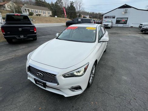 Used 2019 INFINITI Q50 Luxe w/ Essential Package (3.0T Luxe) image 15