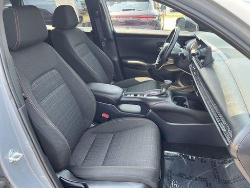 Used 2025 Honda HR-V Sport image 26
