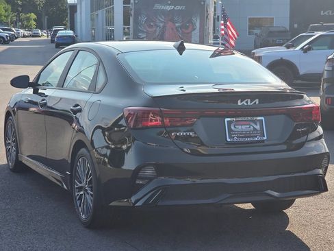 Used 2023 Kia Forte GT-Line w/ GT-Line Premium Package FWD image 6