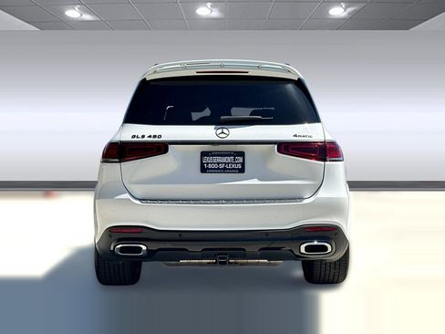 Used 2022 Mercedes-Benz GLS 450 4MATIC image 9