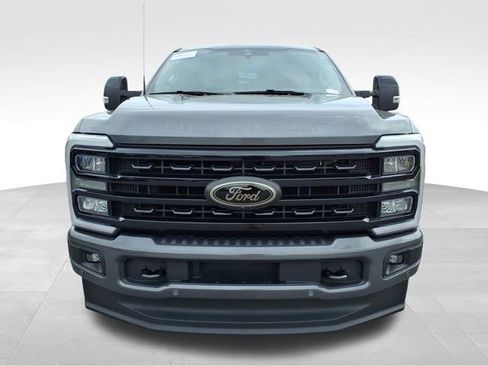 Certified 2024 Ford F250 Lariat w/ Lariat Ultimate Package AWD/4WD image 12