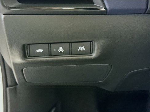 New 2026 Nissan Sentra SL w/ Floor Mat Package FWD image 10