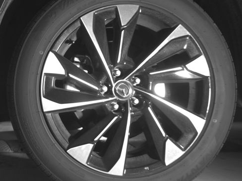 Used 2025 MAZDA CX-50 2.5 Hybrid w/ Premium Plus Pkg image 12