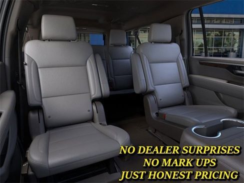 New 2026 Chevrolet Suburban LT w/ Comfort Package image 17