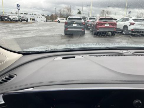 Used 2025 Buick Encore GX Preferred image 33