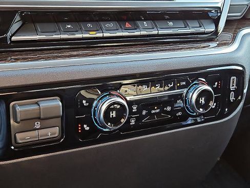 New 2026 GMC Sierra 1500 Elevation w/ Elevation Select Package image 13