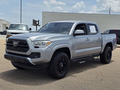 Used 2019 Toyota Tacoma SR w/ SR Convenience Package
