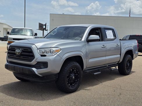 Used 2019 Toyota Tacoma SR w/ SR Convenience Package RWD image 1