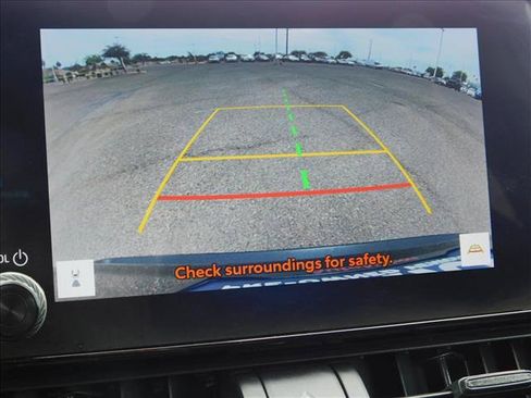 Used 2025 Toyota RAV4 XLE AWD/4WD image 20