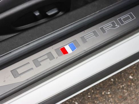 Used 2022 Chevrolet Camaro SS image 40