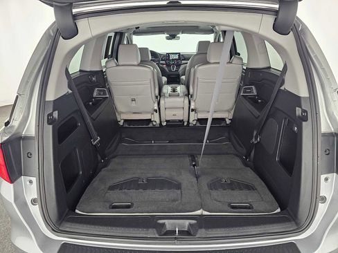 Used 2023 Honda Odyssey EX-L image 16