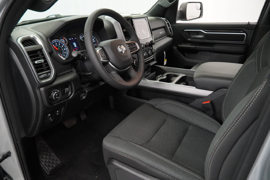 New 2026 RAM 1500 Big Horn w/ Night Edition AWD/4WD image 18