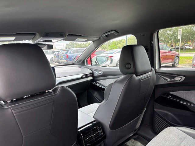Used 2023 Volkswagen ID.4 Pro RWD image 19