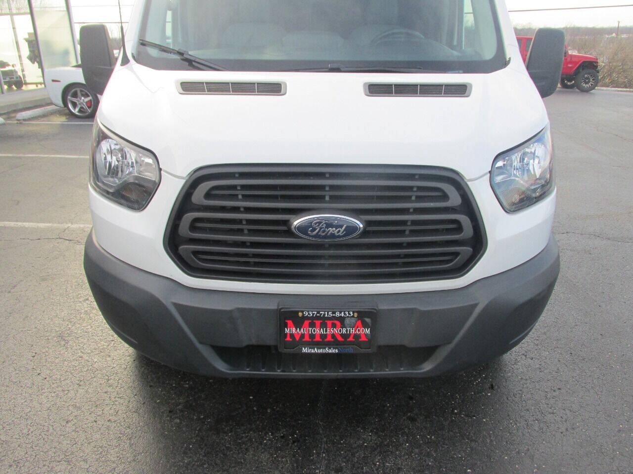 Used 2018 Ford Transit 250 148 Medium Roof RWD image 47