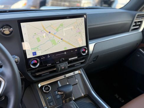 Used 2025 Lexus GX 550 image 70