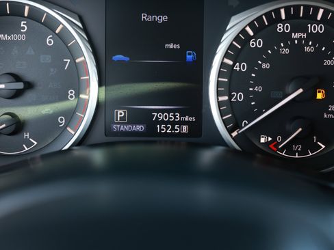 Used 2018 INFINITI Q50 Luxe image 48