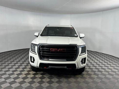 Used 2023 GMC Yukon AT4 image 10