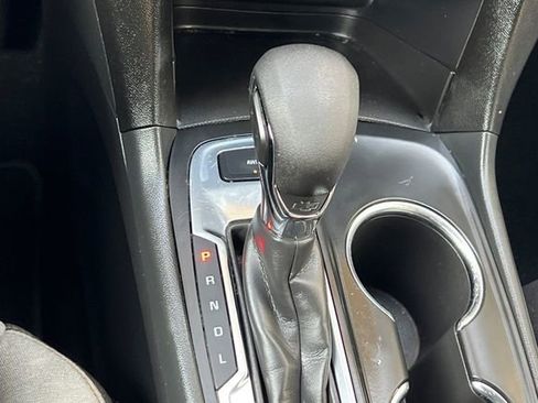 Used 2023 Chevrolet Equinox LS AWD/4WD image 27
