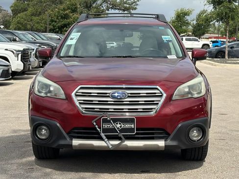 Used 2015 Subaru Outback 2.5i Limited AWD/4WD image 2