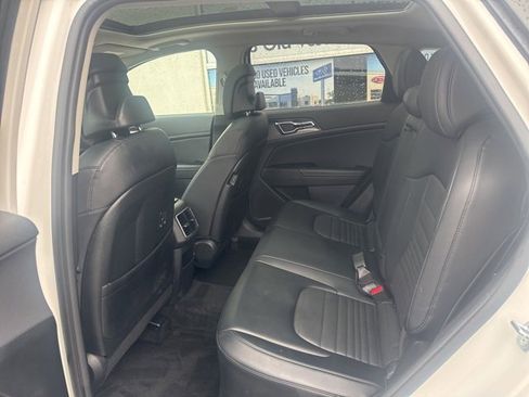 Certified 2023 Kia Sportage SX Prestige image 24