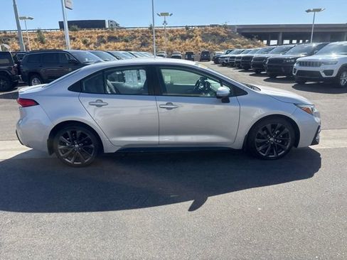 Used 2024 Toyota Corolla SE FWD image 6