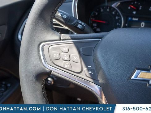 Used 2024 Chevrolet Equinox LT FWD image 12