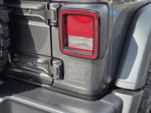 New 2026 Jeep Wrangler Unlimited Sport image 38