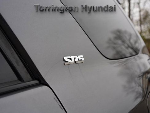 Used 2022 Toyota 4Runner SR5 Premium image 10