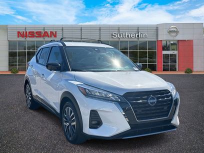 Used 2023 Nissan Kicks SR w/ Exterior Package