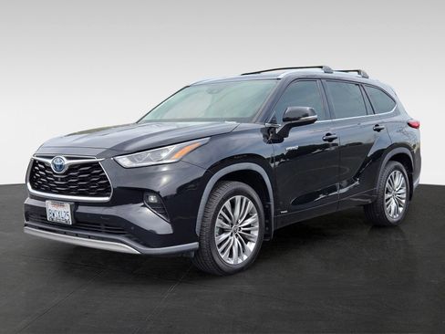 Used 2021 Toyota Highlander Platinum AWD/4WD image 8