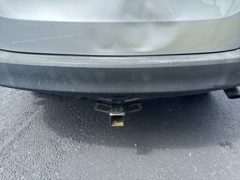 Used 2015 Toyota RAV4 LE image 13