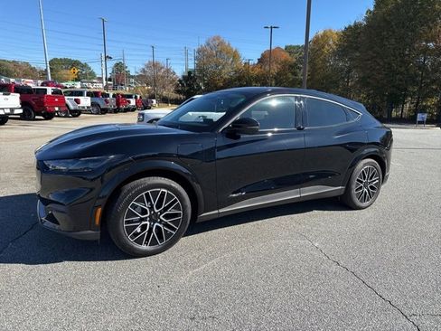 New 2025 Ford Mustang Mach-E Premium image 6