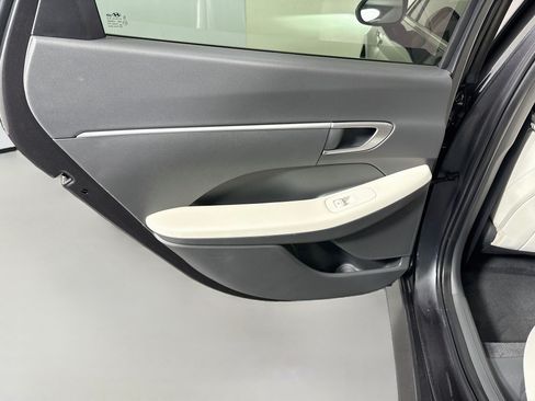 Used 2025 Hyundai Sonata SE FWD image 26