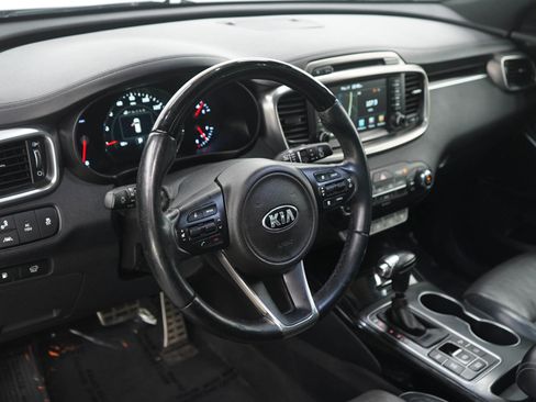 Used 2017 Kia Sorento SX AWD/4WD image 22