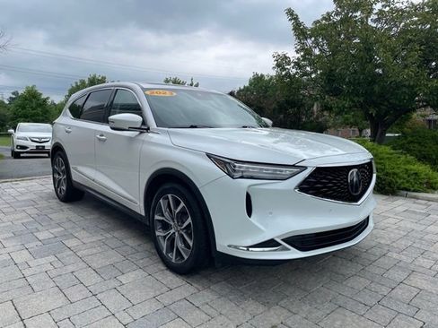 Used 2023 Acura MDX w/ Technology Package AWD/4WD image 8